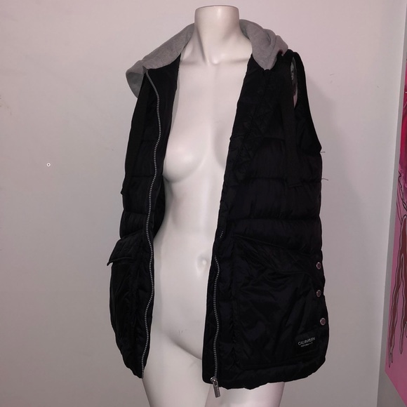 CALVIN KLEIN VEST - Picture 3 of 10